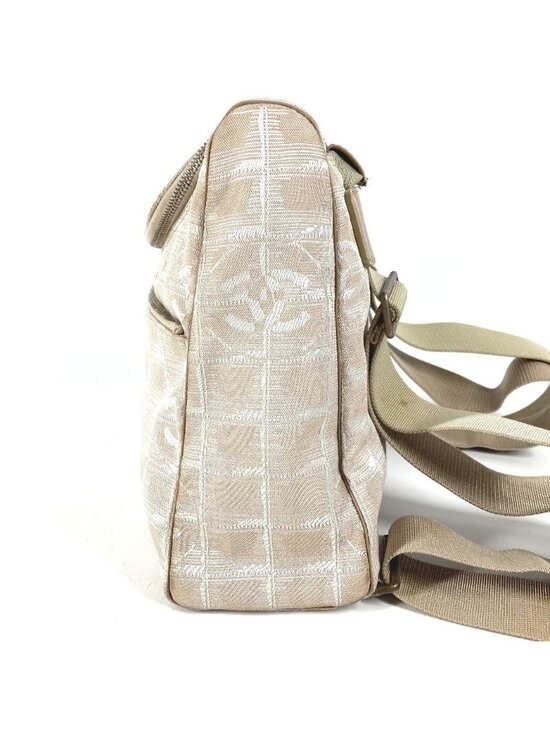 Chanel Backpack CC Logo Nylon Leather Beige main image 9